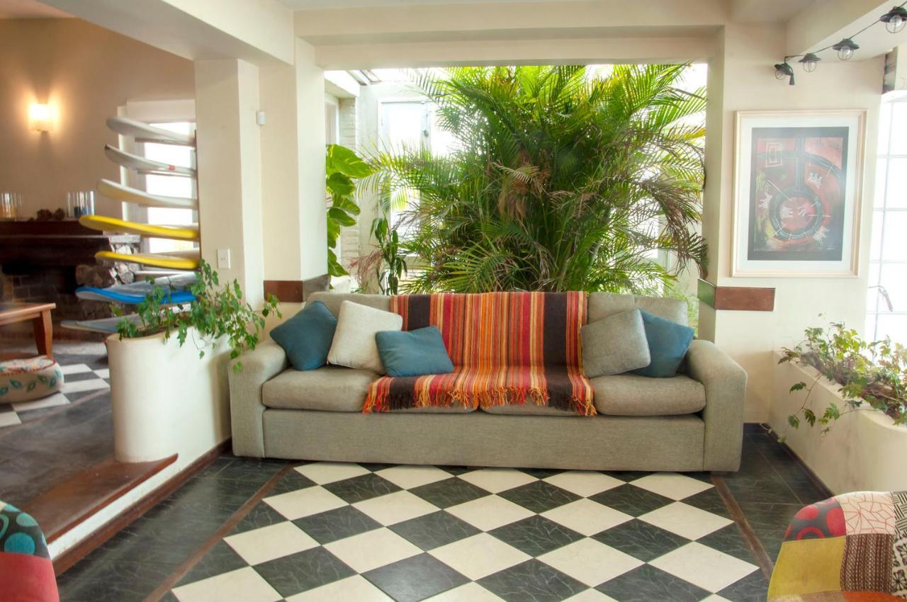 Casa Alevines Hostel & Suites Punta del Este Exterior photo